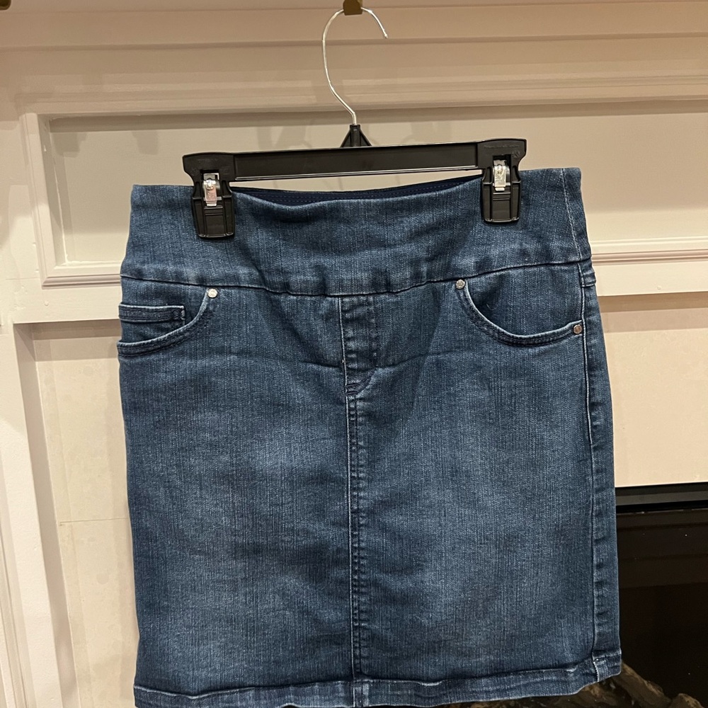 S.C. & Co. Denim Skort – Like New (Worn Once)